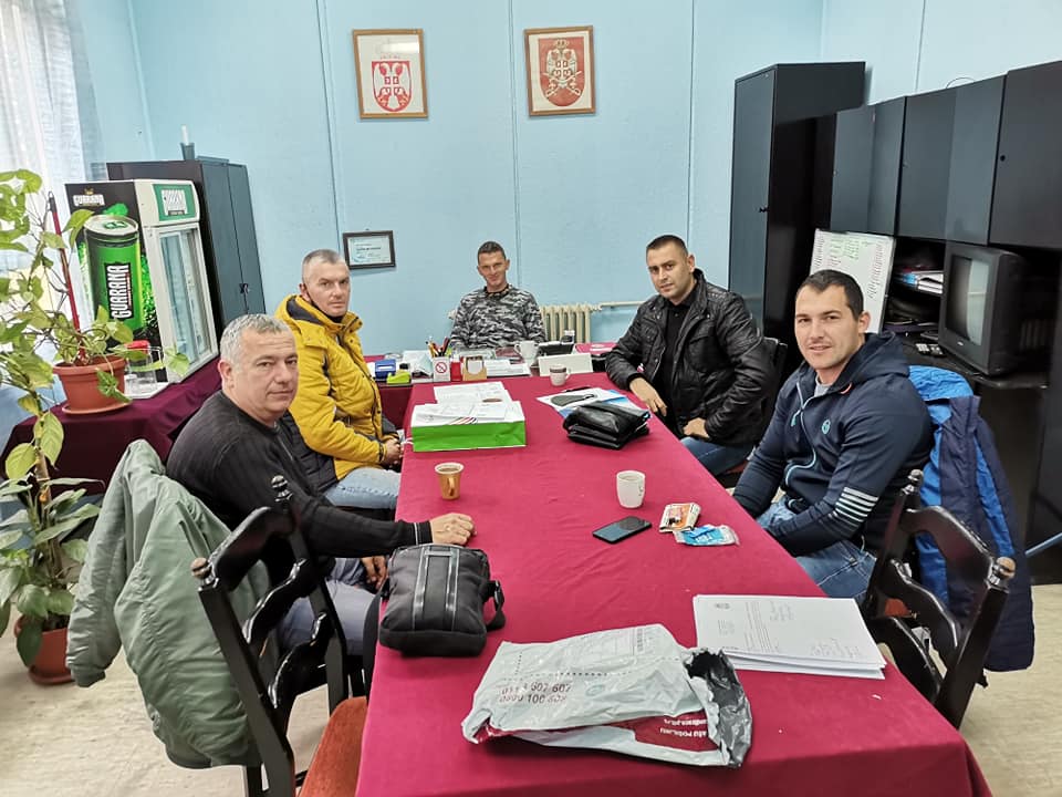 You are currently viewing РУКОВОДСТВО СИНДИКАТА БИЛО ДАНАС У КРУШЕВЦУ И ОДРЖАЛО САСТАНАК НА РАВЊАКУ