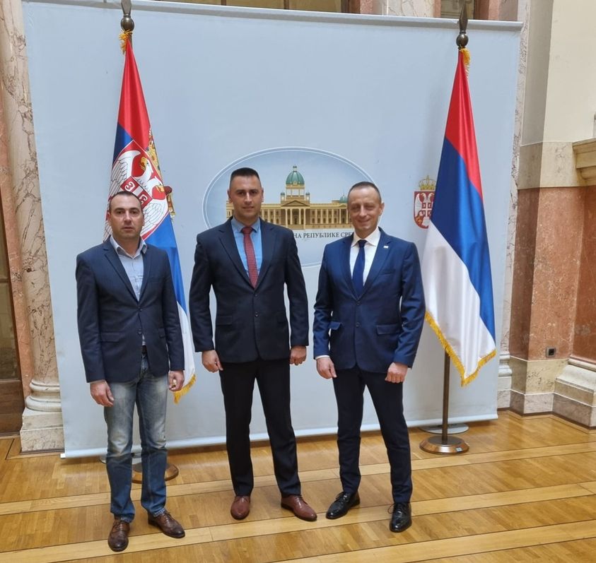 You are currently viewing ПРЕДСТАВНИЦИ ВОЈНОГ СИНДИКАТА ГВОЗДЕНИ ПУК НА САСТАНКУ У НАРОДНОЈ СКУПШТИНИ РЕПУБЛИКЕ СРБИЈЕ