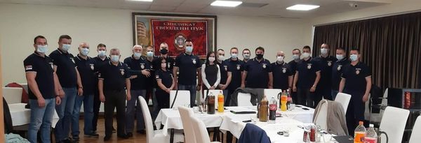 You are currently viewing ВОЈНИ СИНДИКАТ ГВОЗДЕНИ ПУК ОСУЂУЈЕ ДАНАШЊЕ ДОГАЂАЈЕ У СЕВЕРНОМ ДЕЛУ КиМ И У ПОТПУНОСТИ ПОДРЖАВА НАПОРЕ ДРЖАВНОГ И ВОЈНОГ ВРХА ДА СЕ ОЧУВА БЕЗБЕДНОСТ ГРАЂАНА СРБИЈЕ