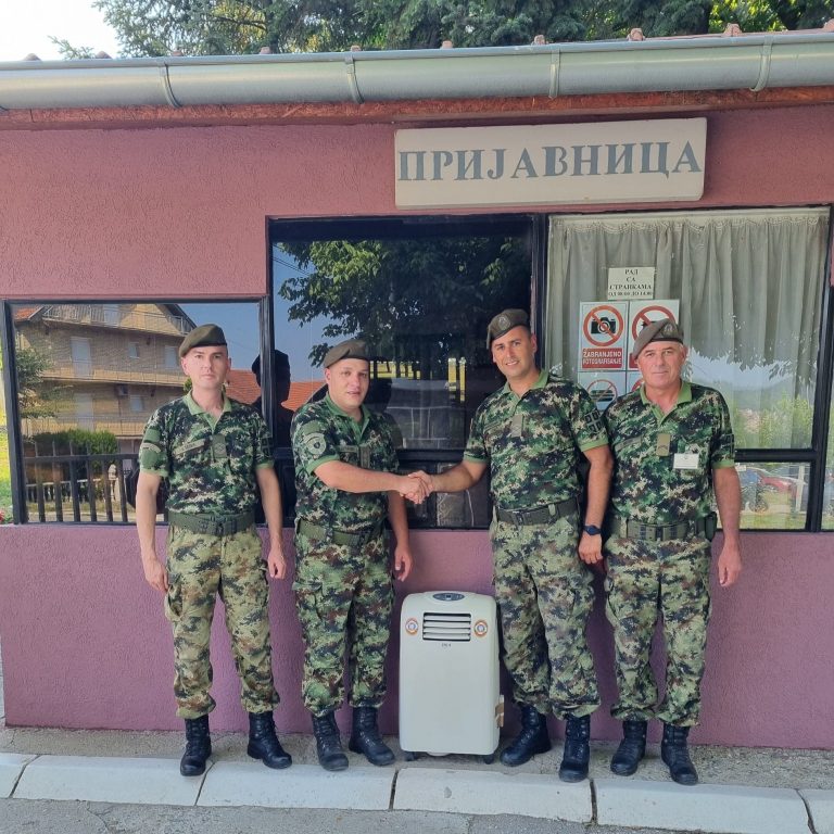 Read more about the article ДОНАЦИЈА КЛИМЕ ПРИЈАВНИЦИ ПРОКУПАЧКЕ КАСАРНЕ