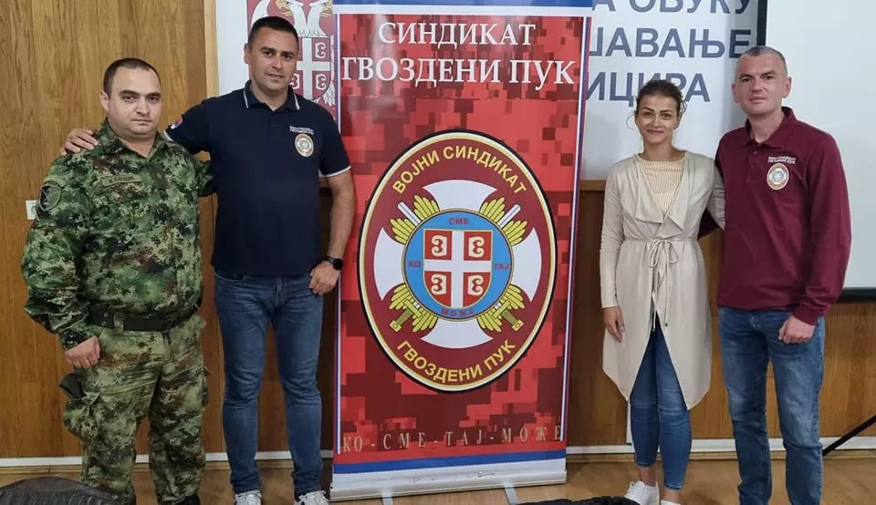 You are currently viewing САСТАНАК СА ЧЛАНОВИМА СИНДИКАТА У ПАНЧЕВУ И ОТВАРАЊЕ КАНЦЕЛАРИЈЕ СГ ПАНЧЕВО