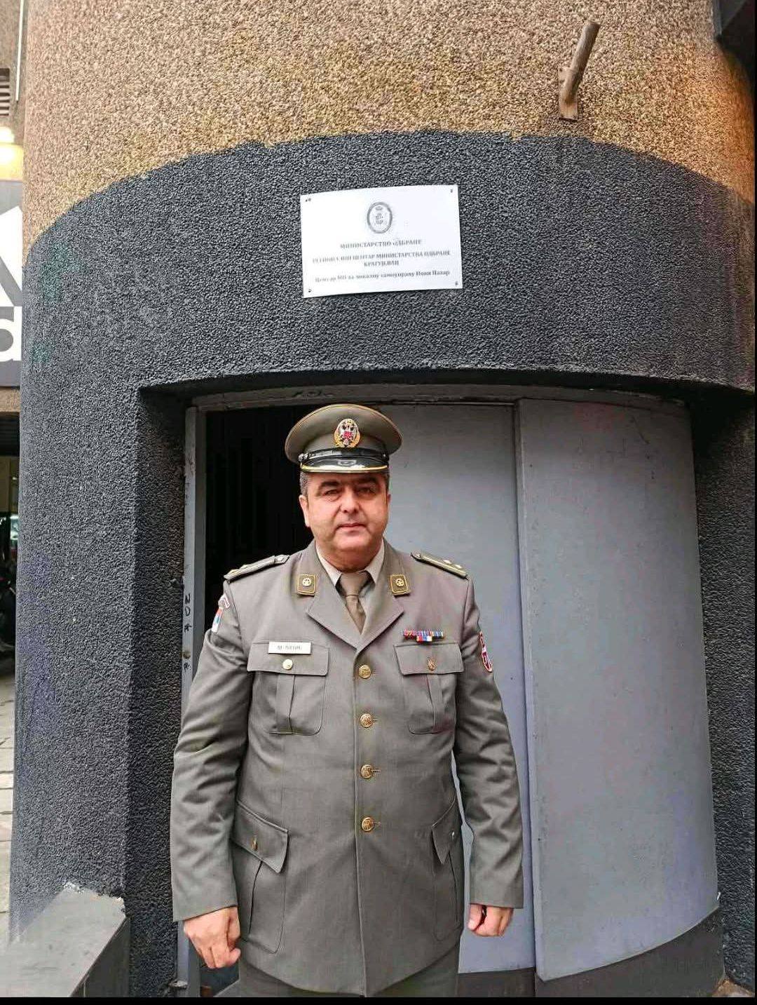 You are currently viewing ИСПРАЋАЈ У ПЕНЗИЈУ ПОТПУКОВНИКА МИЛИНКА ЛАЗИЋА